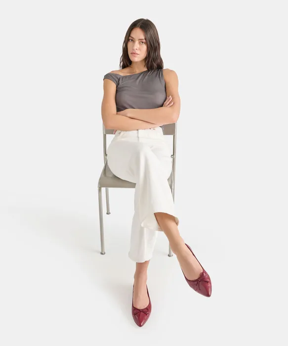 CELIO Garnet Leather Pointed Closed-Toe Ballet Flats — view 5