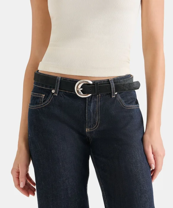 Chunky Curved Black Buckle Belt — view 3