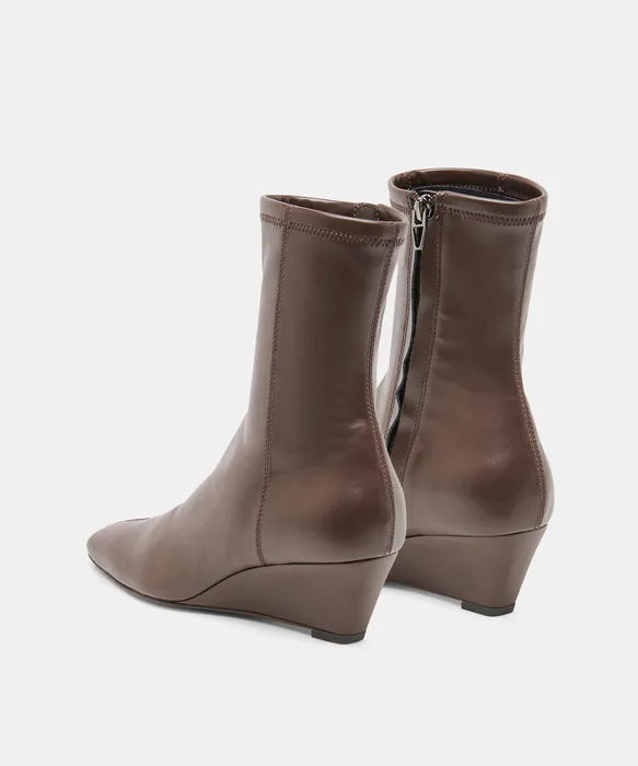 HANIE BOOTIES DK CHOCOLATE STELLA
