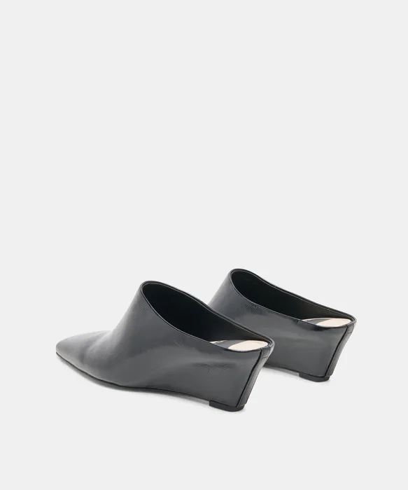 HILAH MULES MIDNIGHT CRINKLE PATENT