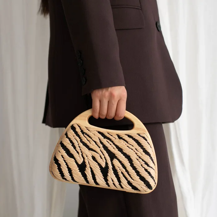 Maelie Black Natural Zebra Raffia Handbag — view 3
