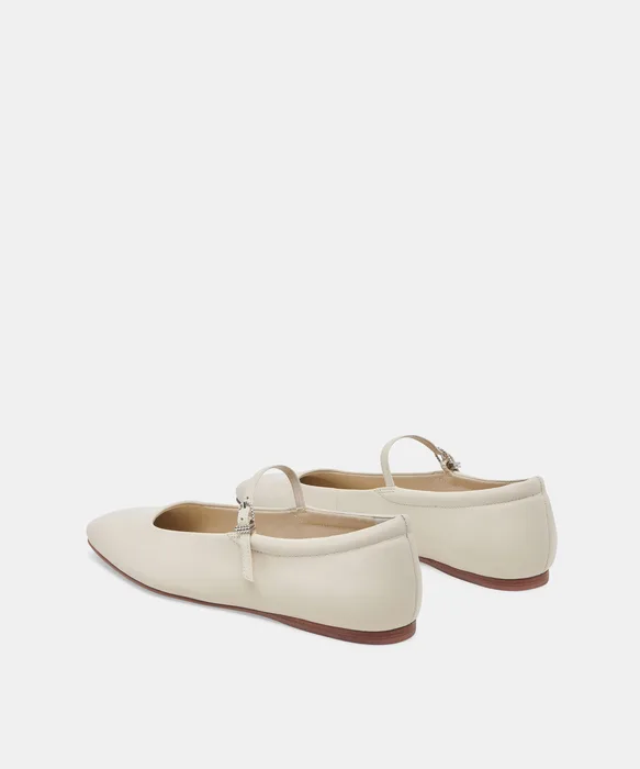 REYES FLATS IVORY LEATHER